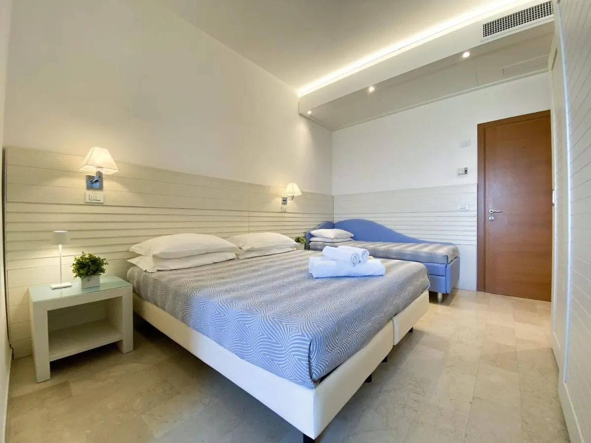 Club Hotel Ριτσιόνε