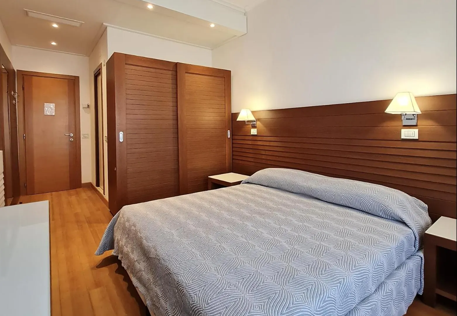 Club Hotel Ριτσιόνε